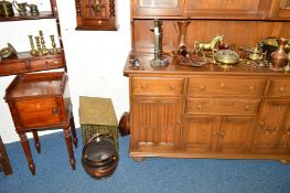 A LARGE QUANTITY OF BRASS AND COPPER MISCELLANEOUS, to include a log box, brass horse figure,