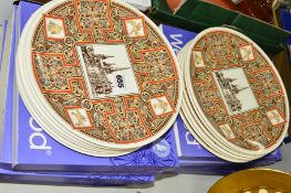 TWELVE BOXED WEDGWOOD 'LICHFIELD CATHEDRAL' CABINET PLATES