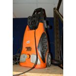 A BLACK AND DECKER PW1700SPM JET WASH