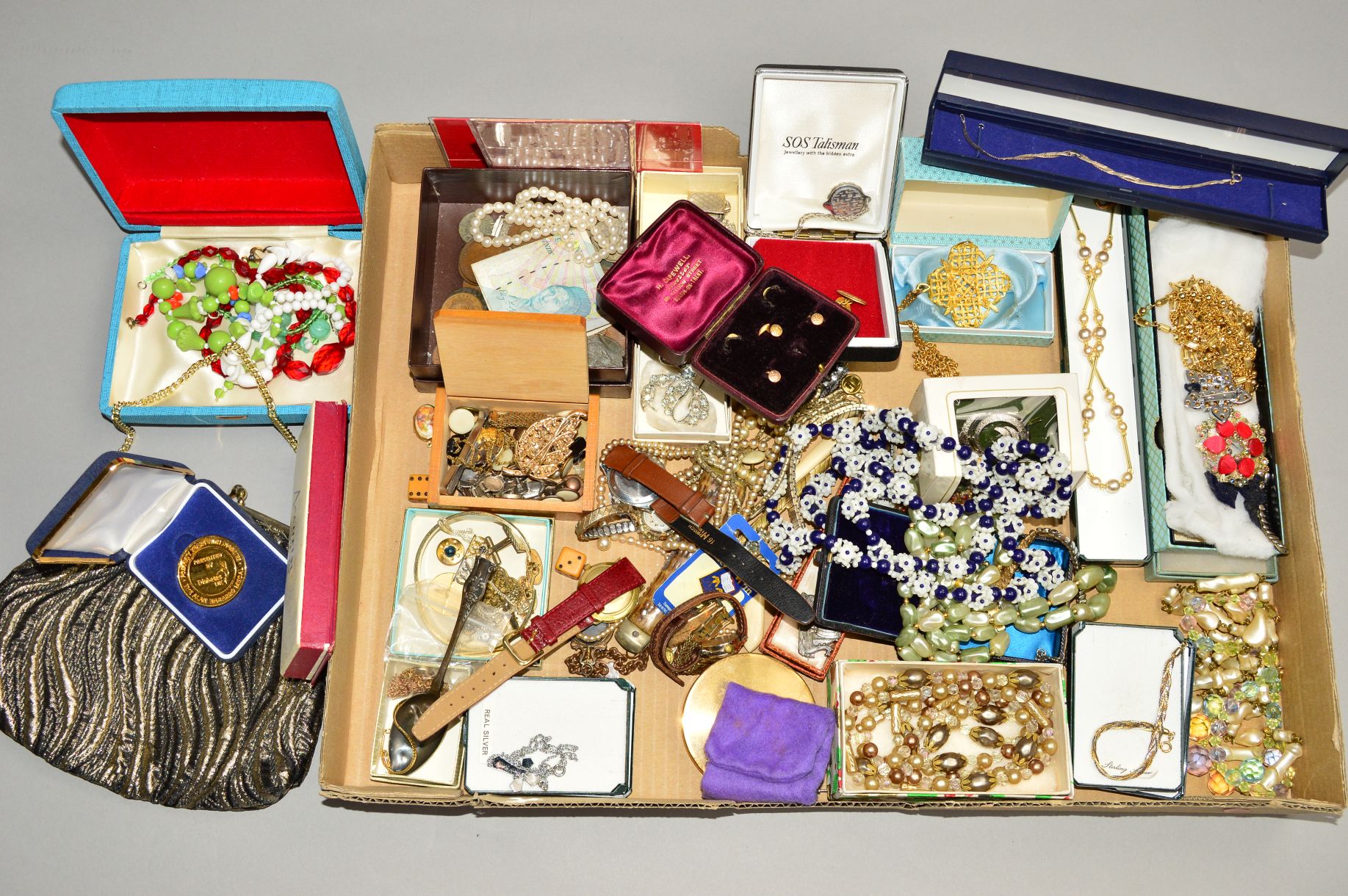 A SELECTION OF JEWELLERY, etc to include costume jewellery, a Pierre Cardin bracelet, a mid 20th