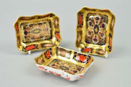 THREE ROYAL CROWN DERBY IMARI PIN TRAYS, '1128', gold banded