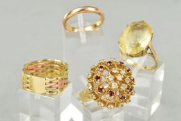 A COLLECTION OF RINGS to include a large 9ct gold citrine oval single stone ring, citrine