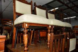 A SET OF FOUR EDWARDIAN MAHOGANY DINING CHAIRS