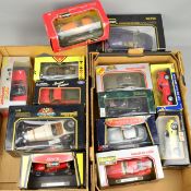 A COLLECTION OF BOXED MODERN DIECAST CAR MODELS, mixture of 1/18 and 1/24 scale models, includes a