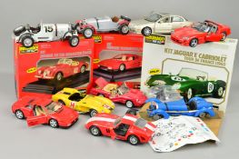 A QUANTITY OF UNBOXED AND ASSORTED MODERN DIECAST VEHICLES, all 1/18 scale, Burago, Maisto and