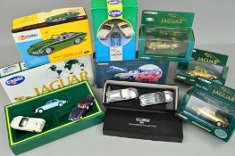 A QUANTITY OF BOXED CORGI CLASSICS JAGUAR CAR MODELS, assorted models, and sets including gold