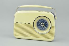 A BUSH RETRO STYLE RADIO