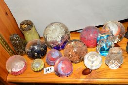 FOURTEEN MODERN GLASS PAPERWEIGHTS, including Caithness and Wedgwood