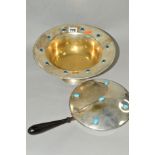 AN ARTS AND CRAFTS STYLE PLATED BRASS CIRCULAR BOWL AND LIDDED CHAFING DISH, plate worn, no makers