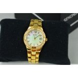 A LADIES SEKONDA WRISTWATCH, REF 2254 (SPARE LINK AND BOXED)