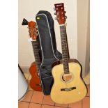 AN ARANJUEZ A4Z STUDENT CLASSICAL GUITAR, with solid cedar top, in a soft gig bag and a Groove O41