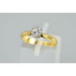 A SINGLE STONE DIAMOND RING set with a brilliant cut diamond, estimated diamond weight 0.20ct,