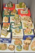 TWENTY ONE LILLIPUT LANE SCULPTURES FROM MIDLANDS COLLECTION, to include 'Peartree Cottage' (boxed),