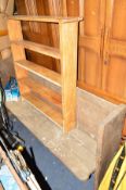 AN EARLY 20TH CENTURY OAK PEW approximate width 179cm together with a pine bookshelf (s.d) (2)