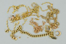 A SELECTION OF SINGLE EARRINGS AND BROKEN PIECES OF JEWELLERY to include mainly broken chain