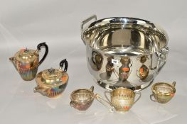 A LATE VICTORIAN SILVER TWIN HANDLED SUGAR BOWL AND SUGAR TONGS, both Sheffield 1900, 7.1ozt, 223