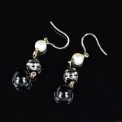 A PAIR OF CASED MONT BLANC EARRINGS, each designed as freshwater cultured pearl and graduated onyx