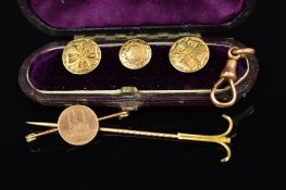 THREE EARLY 20TH CENTURY GOLD BUTTONS, A BROOCH, A CLASP AND A STICKPIN, to include two matching
