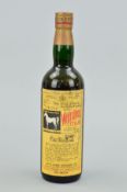 A BOTTLE OF THE WHITE HORSE CELLAR OLD BLEND SCOTCH WHISKY, bottle No.174224, bottled in 1960,