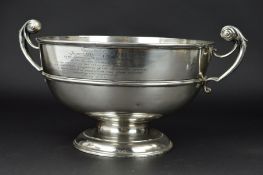 AN EDWARDIAN SILVER TWIN HANDLED ROSE BOWL, 'S' scroll handles, the body with raised bands and