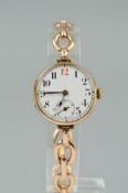 A 9CT GOLD LADIES ROLEX WRISTWATCH, c.1918, movement marked Rolex, on a 9ct expanding strap,