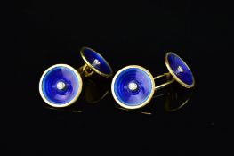 A MID 20TH CENTURY PAIR OF 18CT GOLD DIAMOND AND ENAMEL CUFFLINKS, four round brilliant cut diamonds