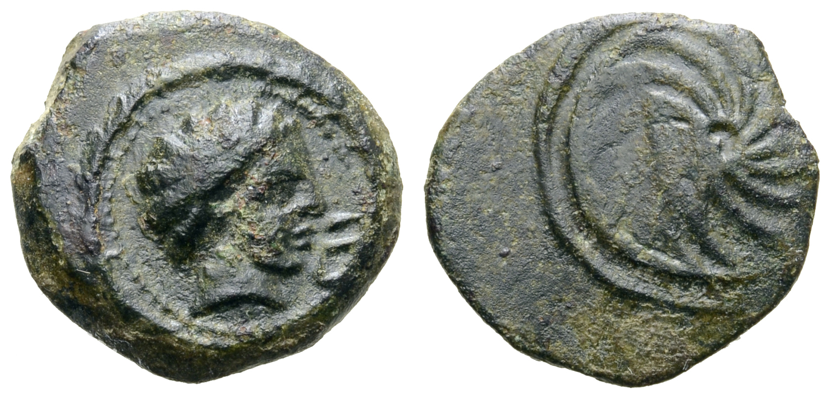 Etruria, Populonia Æ 2.5 Units. Late 4th - 3rd century BC. Head right, wearing Phrygian helmet;