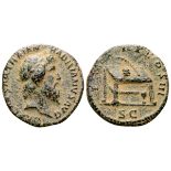 Hadrian Æ Quadrans. Rome, AD 121-122. [IMP] CAESAR TRAIAN HADRIANVS AVG, laureate head of Jupiter