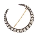 VICTORIAN CRESCENT-SHAPED DIAMOND BROOCH