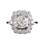 18CT WHITE GOLD AND DIAMOND CLUSTER RING IN THE STYLE OF ART DECO