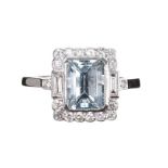 18CT WHITE GOLD AQUAMARINE AND DIAMOND RING