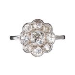 PLATINUM AND DIAMOND ANTIQUE DAISY CLUSTER RING