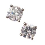 18CT WHITE GOLD DIAMOND STUD EARRINGS