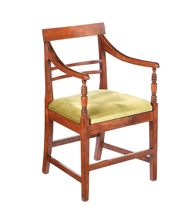 GEORGIAN MAHOGANY ARMCHAIR