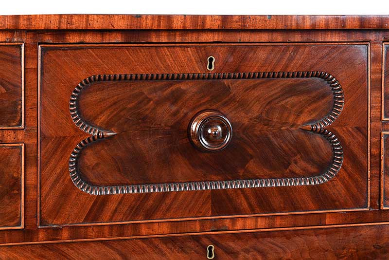 REGENCY MAHOGANY CHEST OF DRAWERS - Image 4 of 11