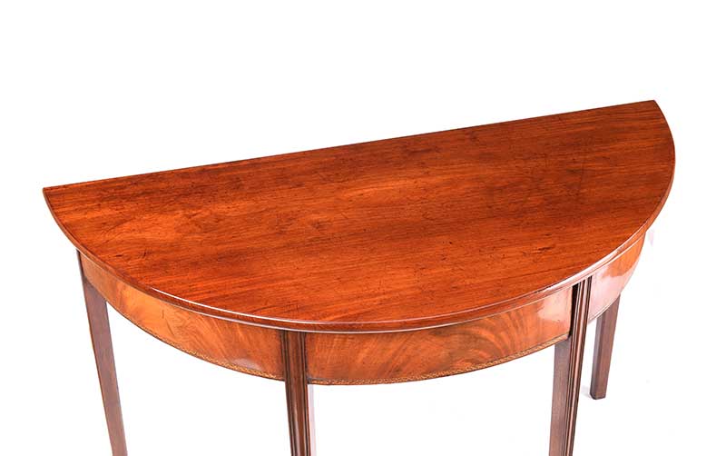 GEORGIAN MAHOGANY DEMI LUNE SIDE TABLE - Image 3 of 4