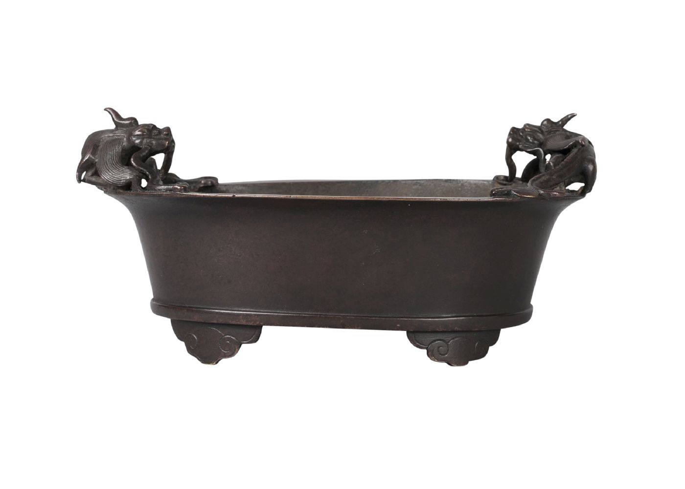 A Chinese bronze oval censer, Ming dynasty, 16th/17th century, with two finely cast handles modelled