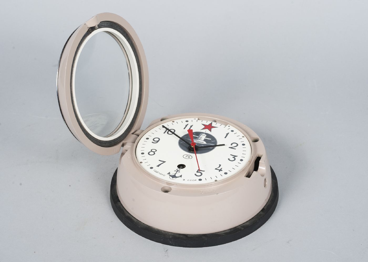 A 'Cold War' period Russian Soviet Submarine clock, by the Vostok factory, Christopol, the cream - Image 2 of 2