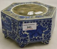 A Chinese blue and white octagonal inkstone