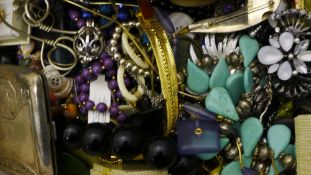 A box of costume and other jewellery