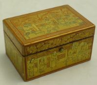 A small Chinese lacquered box