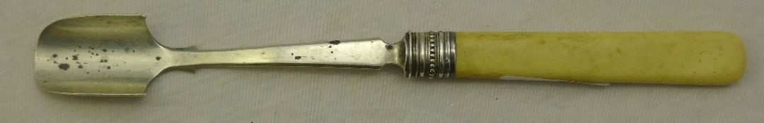 A Victorian silver marrow scoop