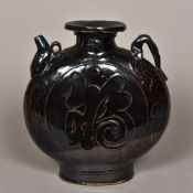 A Chinese porcelain ewer Of flattened s