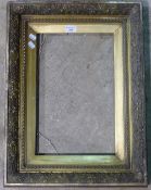 A Victorian gilt picture frame