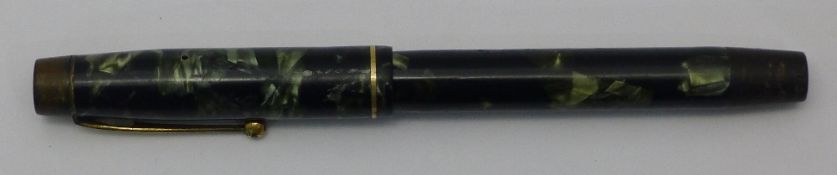 A 14 ct gold nib fountain pen