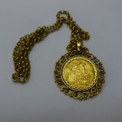 An 1891 gold sovereign in a 9 ct gold mount on a chain (21.