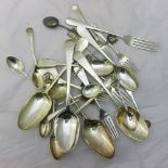A quantity of silver flatware (649 grammes)