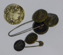 A quantity of French buttons