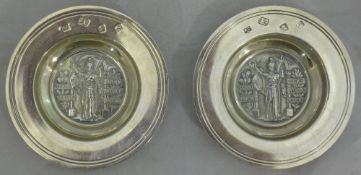 A pair of small silver Armada dishes, London 1971, maker's mark of Richard Comyns,