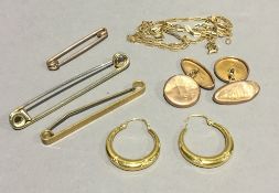 A quantity of 9 ct gold jewellery, etc.